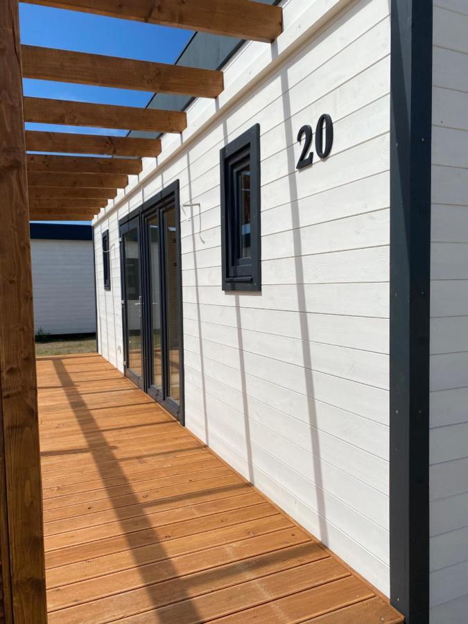 New Wave Resort Mielno ميلنو المظهر الخارجي الصورة